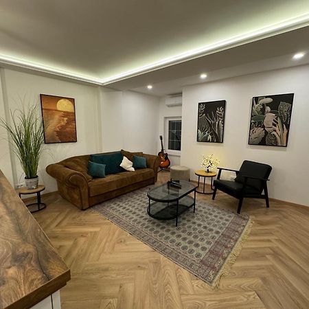 Harmony Heaven In City Center Apartment Belgrade Exterior photo